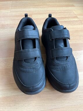 Dr. Scholl’s Black Velcro Casual Sneakers